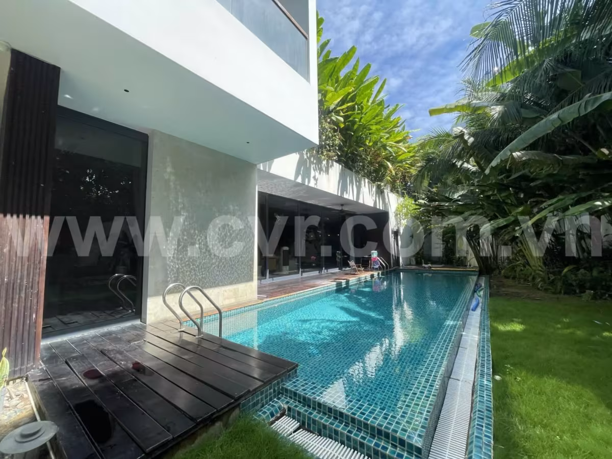 Luxurious 4-bedroom villa with private swimming pool for sale in phase 1 of Nam Viet A area , Da Nang