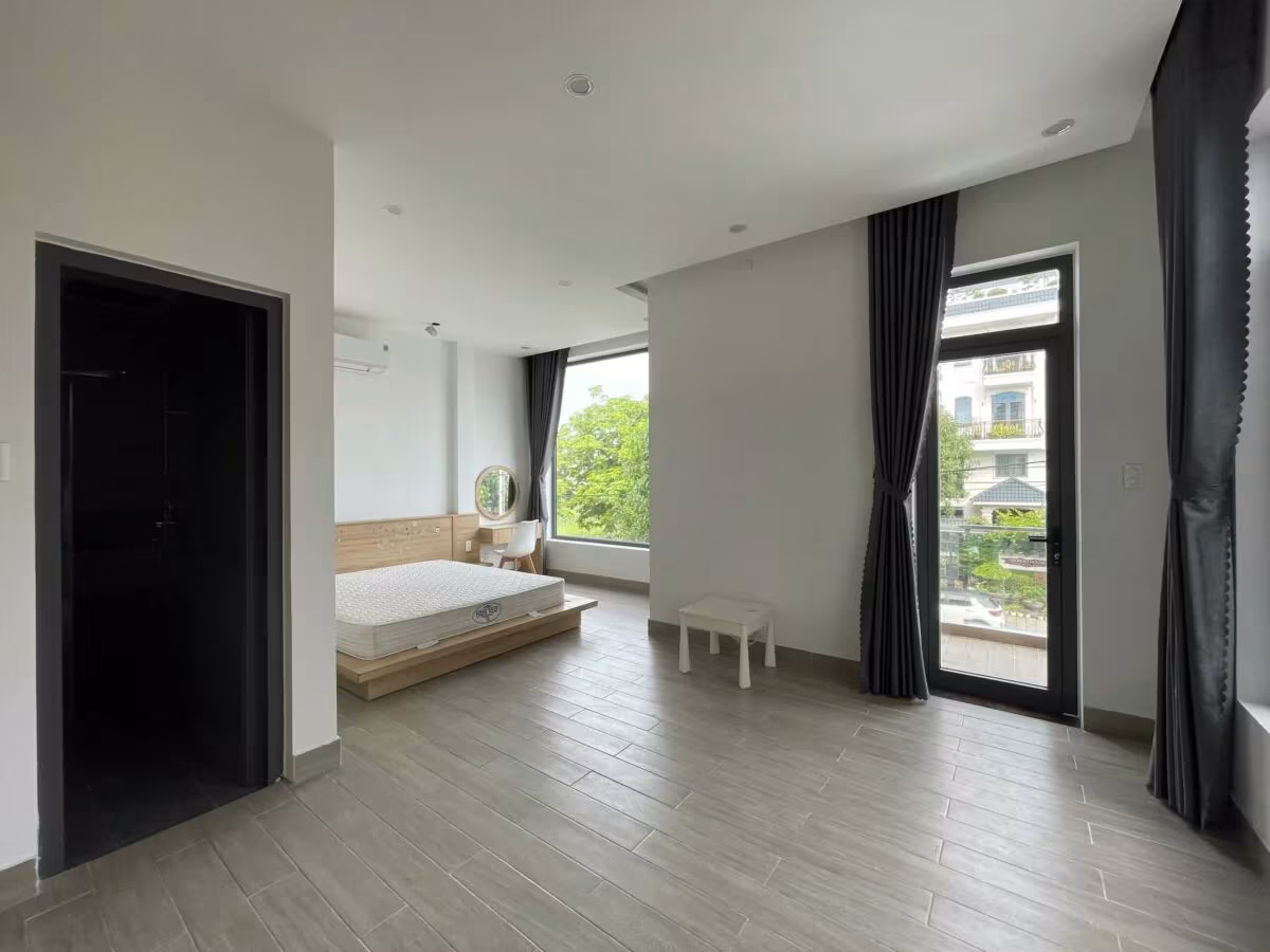 3-Story Villa with Pool for Rent near Thuan Phuoc Bridge, In Da Nang. Discover the perfect rental opportunity in