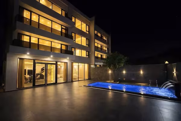 Experience luxury coastal living in Son Tra District, newly built villa featuring premium high-end finishes and breathtaking direct ocean views. 4 bedrooms, quiet area.