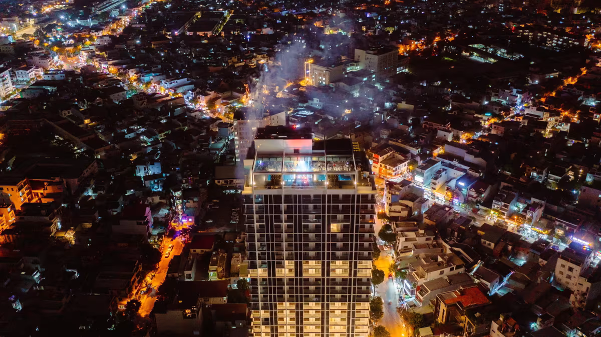 Located in Centre Point project in the city centre of Da Nang, the 3 bedroom hotel apartment has a total
