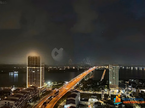 Sun Panoma Apartment for Rent – Han River View, Da Nang Center, 28m², 18 million/month, Contact: 0905 843 ***