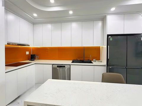 32 Million VND/Month Luxury 3BR Apartment 117.6m² with 2 Sea Views, Fully Furnished, Move-In Ready