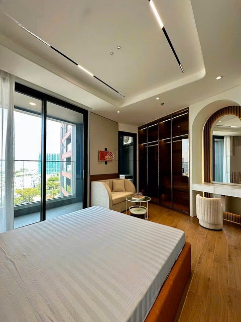 Studio apartment for rent at P1 Panoma building - Sun Cosmo - fully furnished, just handed over beautifully