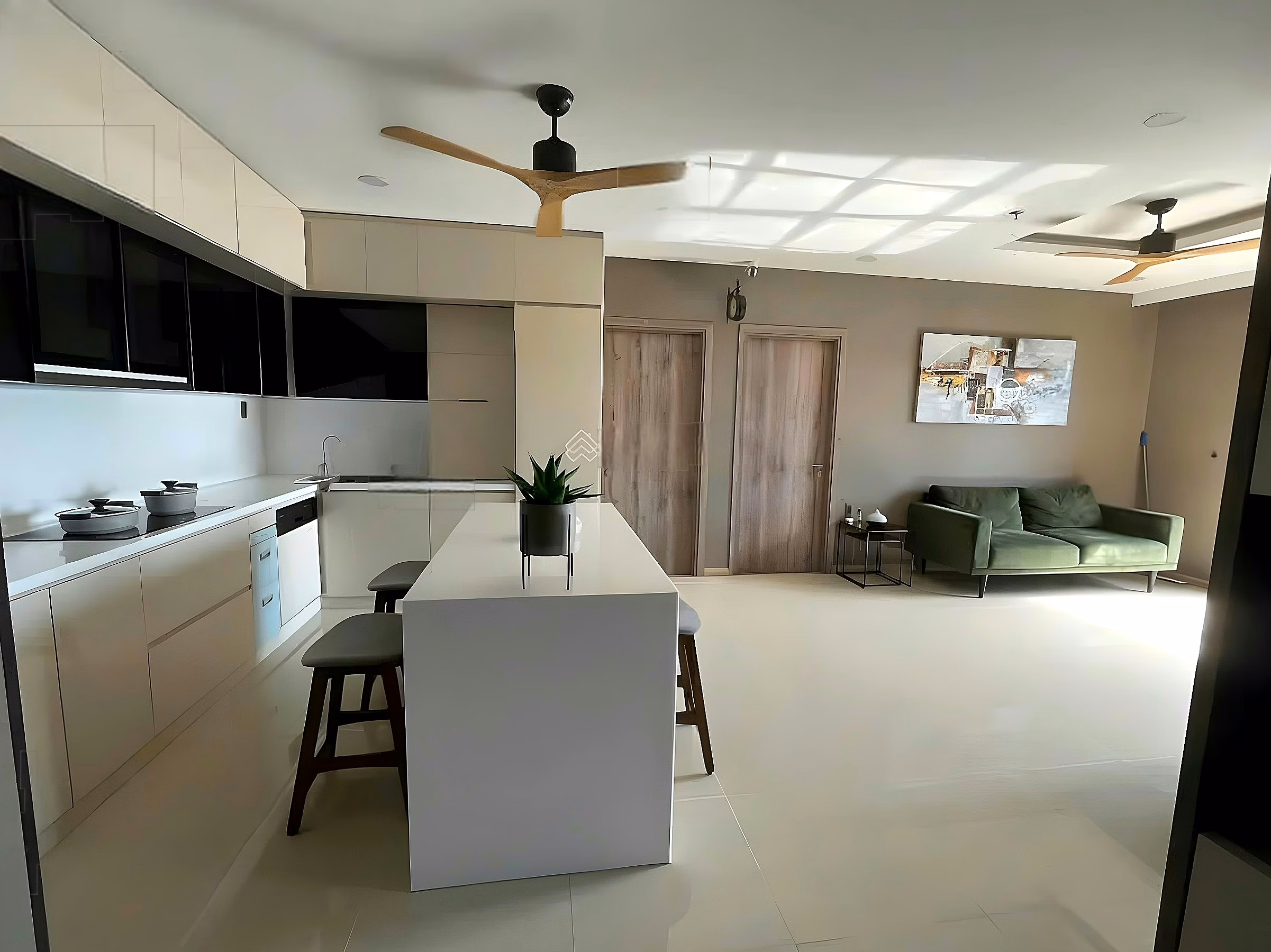 The Monarchy Apartment for Rent – 79m², 2BR, 2BA, 18 Million VND/Month, Son Tra, Da Nang