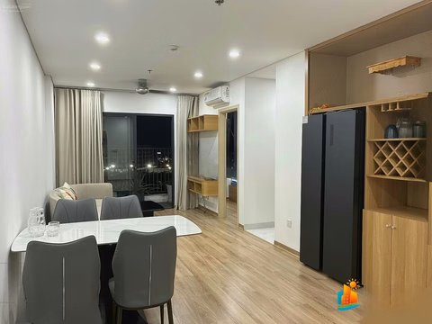 Owner Direct: 2-Bedroom Apartment for Rent at FPT Plaza, Da Nang