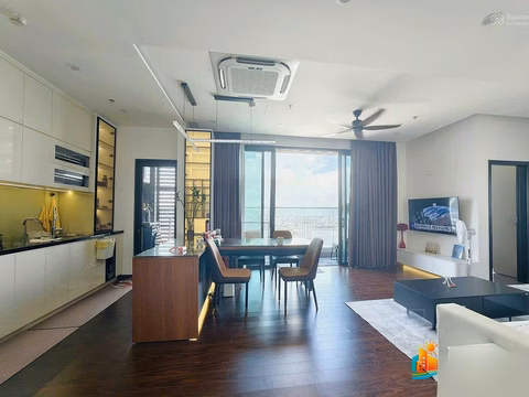 Sun Cosmo Residence - Premium 2-Bedroom Apartment with Million-Dollar View in Da Nang - Contact Duc Hieu 0768 262 ***