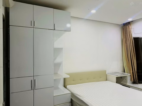 2-Bedroom Monarchy Apartment for Rent, 68m², Fully Furnished, 18 Million VND/month