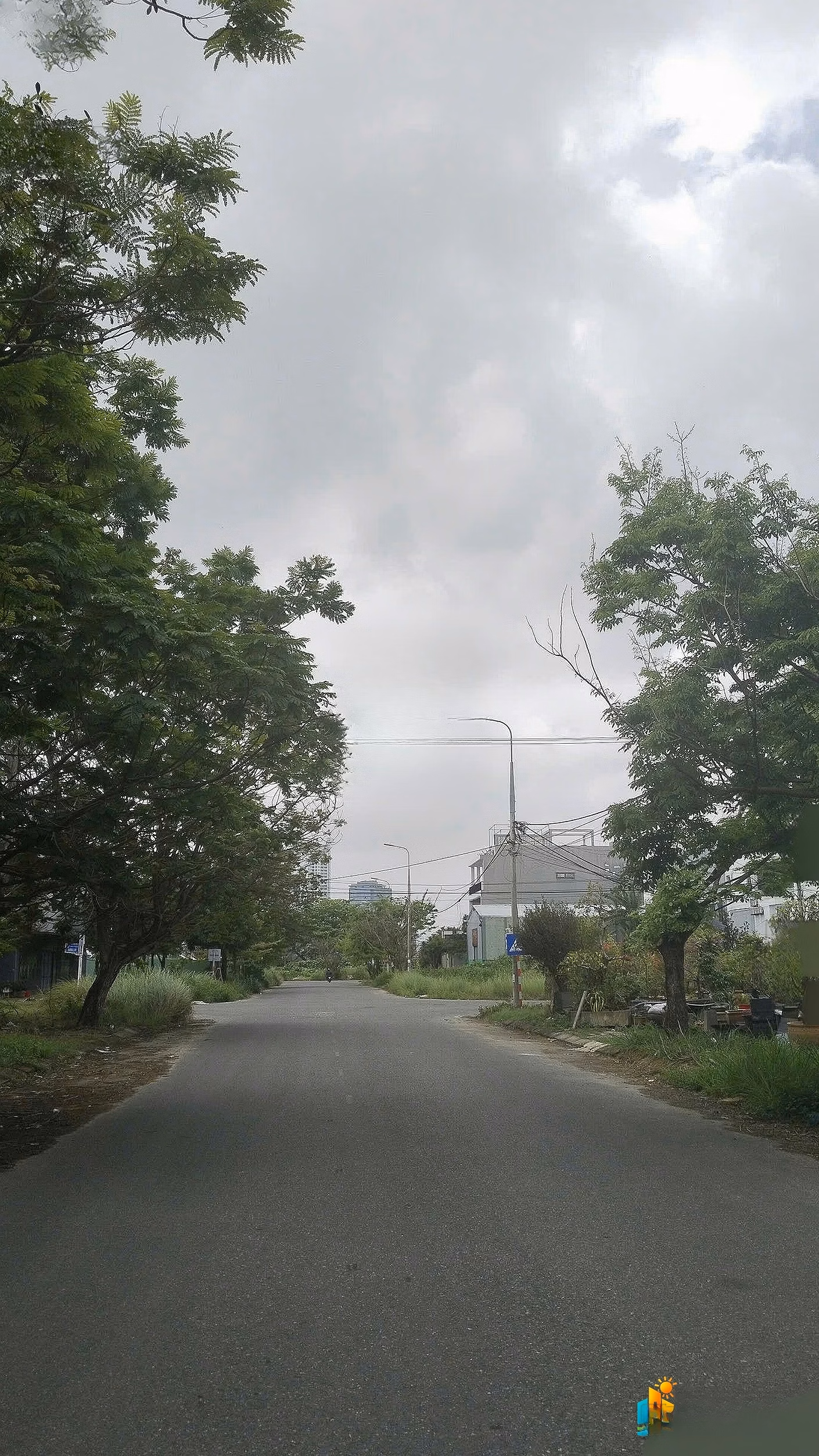 Liquidation of 3-storey house in Mega area, 10m5 street, Khuc Thua Du, Son Tra