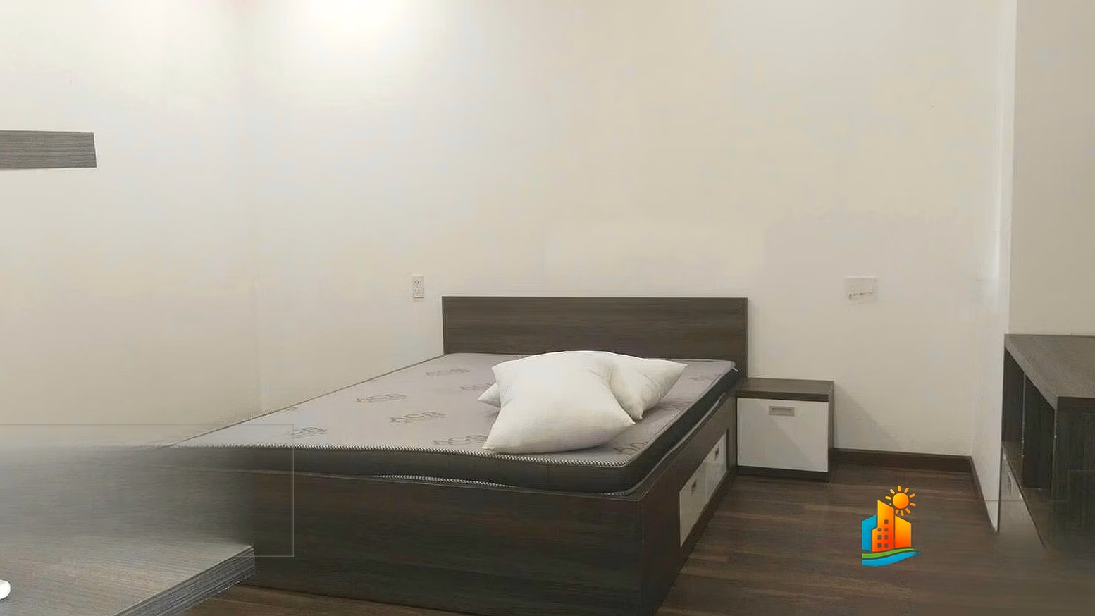 Liquidation of 3-storey house in Mega area, 10m5 street, Khuc Thua Du, Son Tra