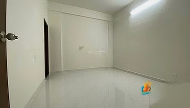 Cheap! 31 million/month, 2 bedrooms, 2 bathrooms, area 70m2. Full utilities