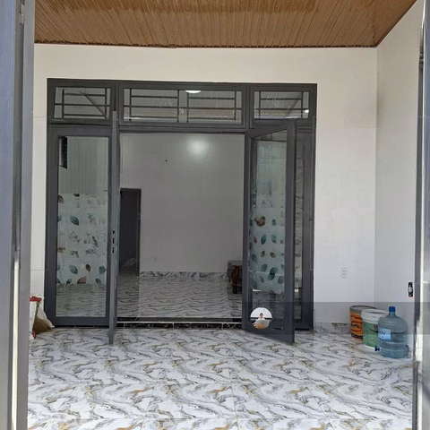Ton Dan car house for rent - 2 bedrooms - fully furnished - near the bus station