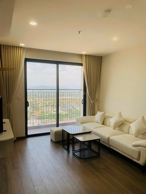 2 bedroom apartment for rent, 65m2, 100% new furniture at FPT Plaza 3
