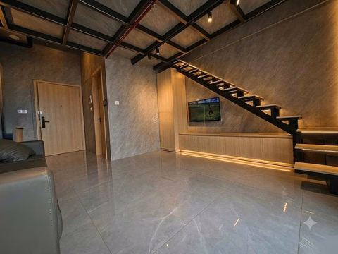 Super rare duplex studio apartment at Sun Ponte Residence only 1x million / month (Landlord discounts)