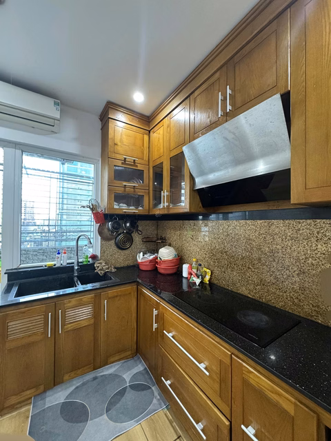 I am the owner and need to rent both fully furnished Muong Thanh apartments on the 8th floor