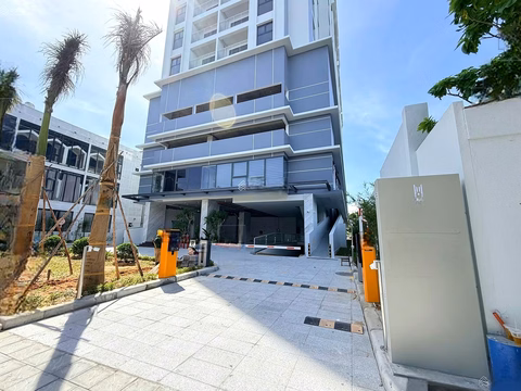 Mia Center Point apartment for rent high floor with sea view. Only 7.5 million/month