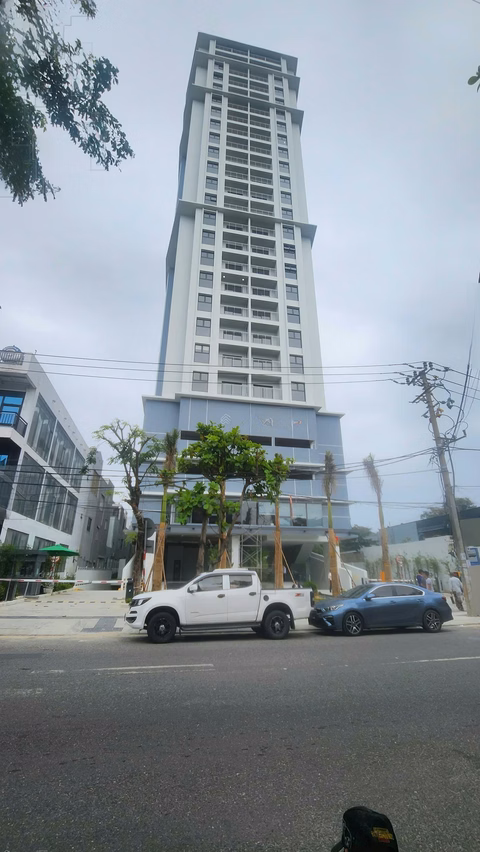 Mia Center Point apartment for rent, 2 bedrooms, sea view, middle floor. Full high-class furniture,