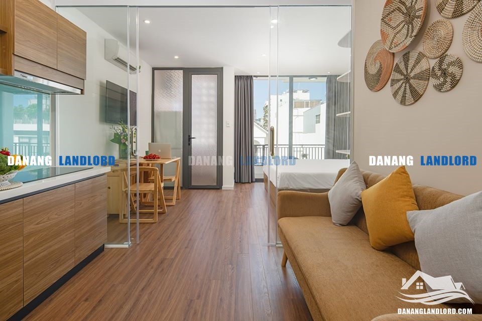 Bright 1BR Apartment With Balcony In An Thuong – C006