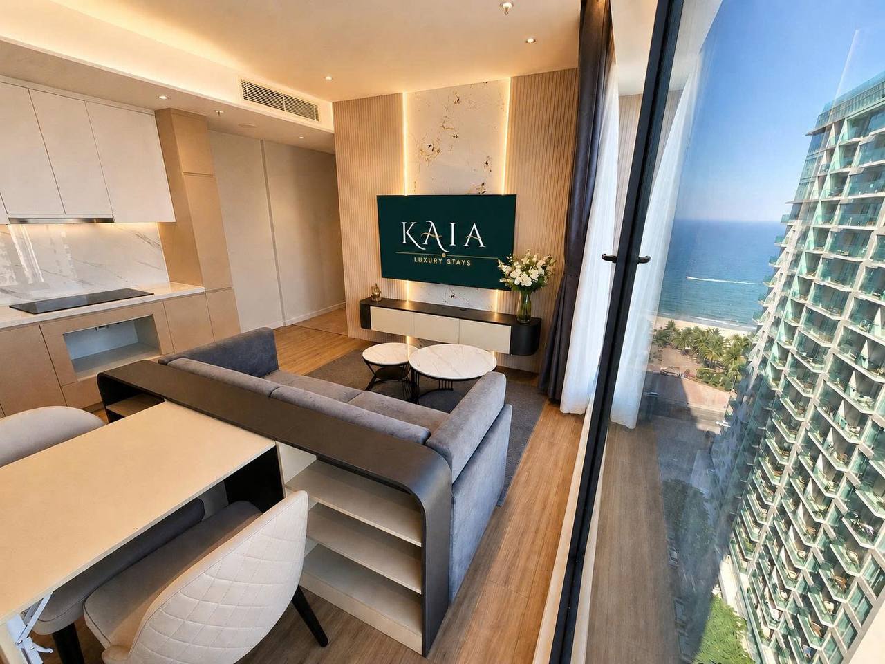 Luxury 1BR Apartment at Times Square High Floor | E358