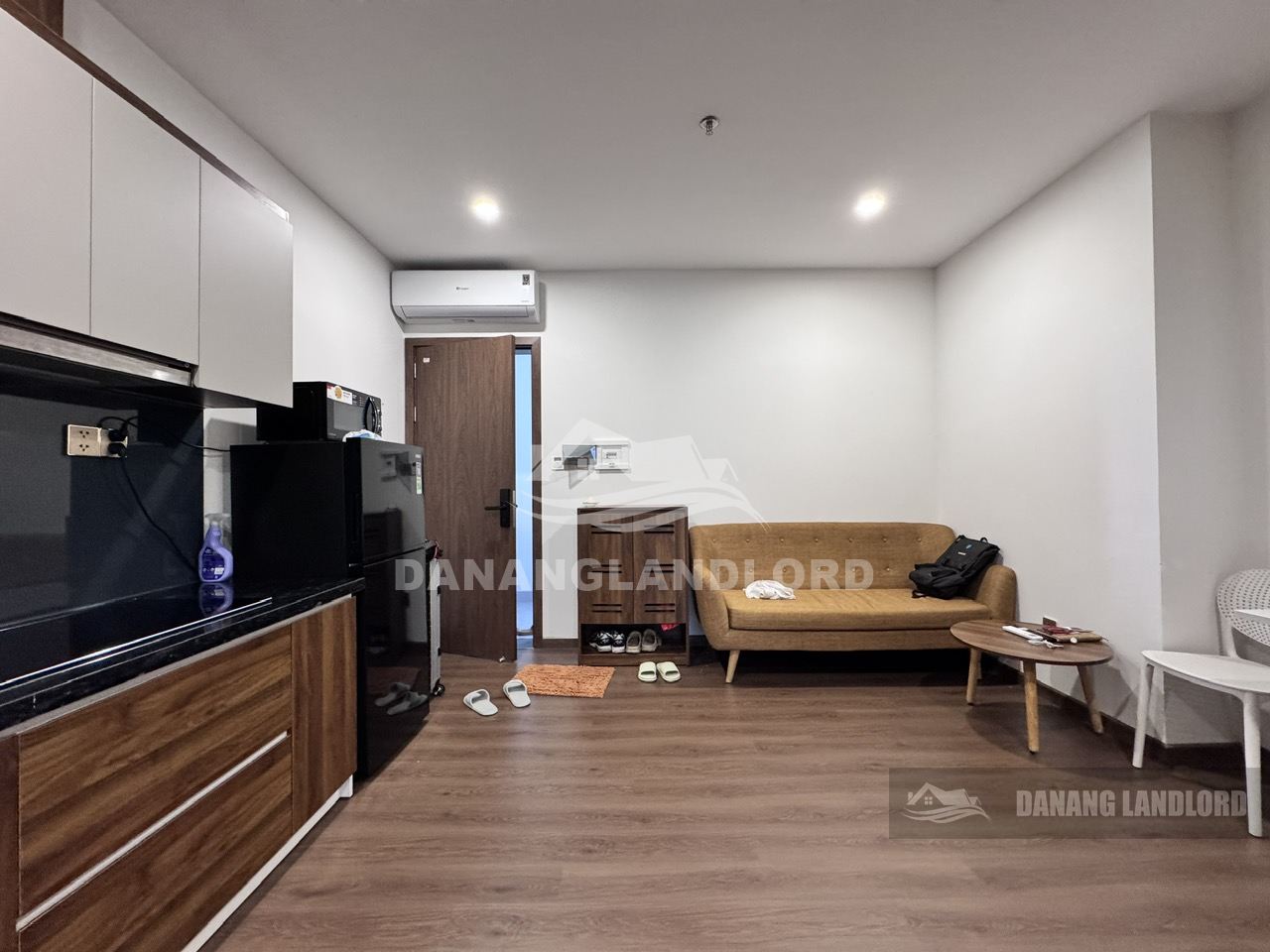 Modern Studio Apartment Near Han River Da Nang | F141