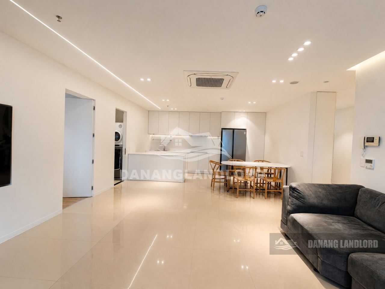 Luxury 3BR Apartment Blooming Han River View | E028