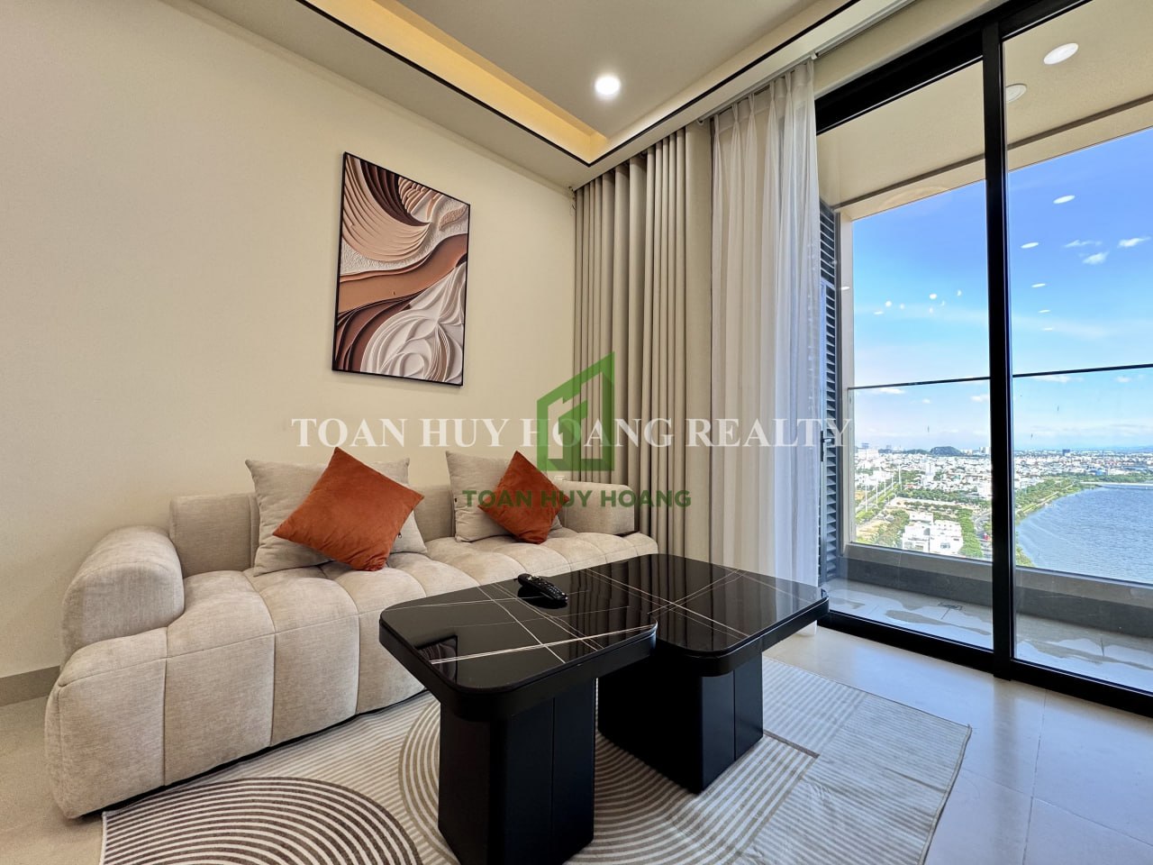 Luxury 1BR Plus Apartment Panoma 2 River View | E230