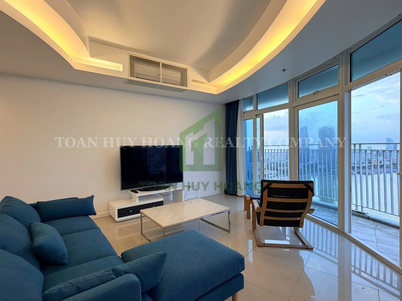 Azura 2 bedrooms apartment for rent – C920