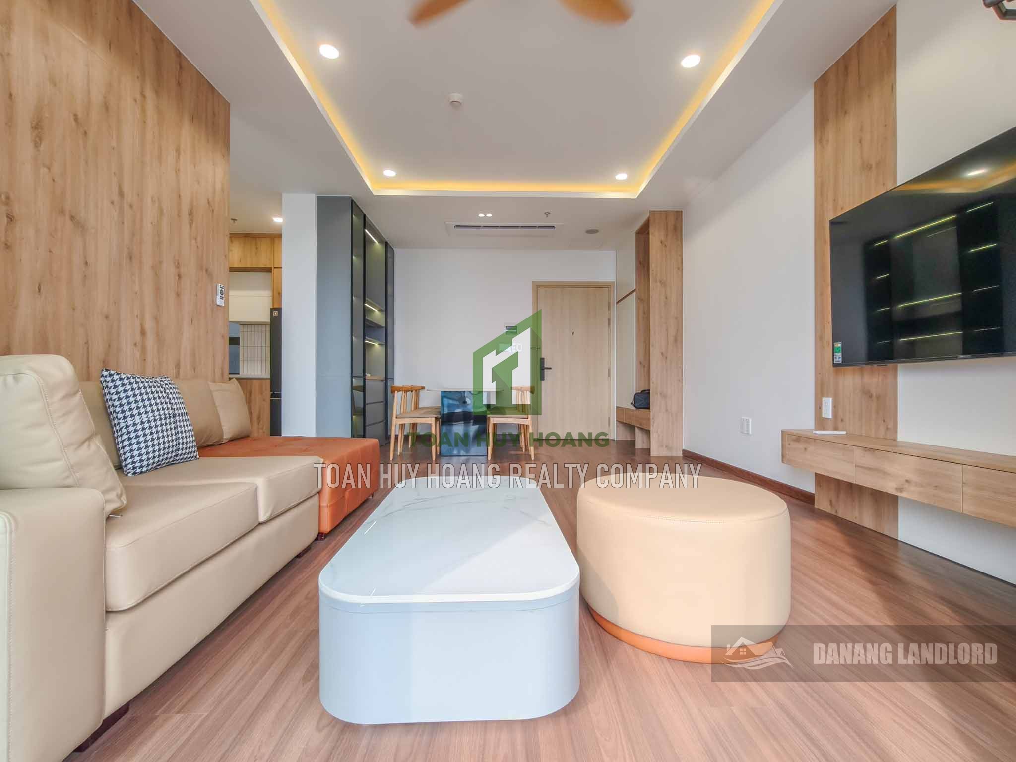 Luxury 2BR Apartment Panoma Han River View High Floor | E214