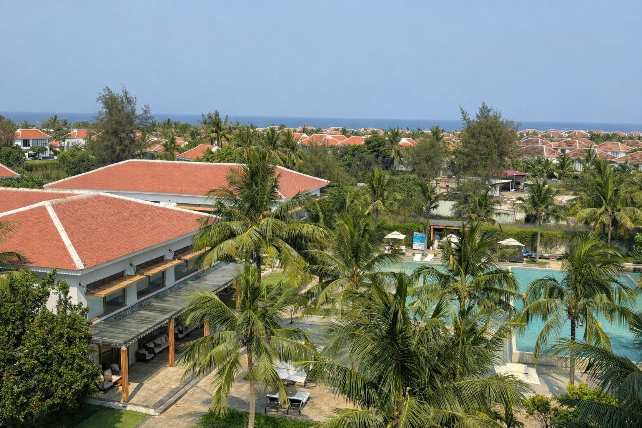 Luxury 1BR Apartment Ocean Suites Near Beach Da Nang | E157