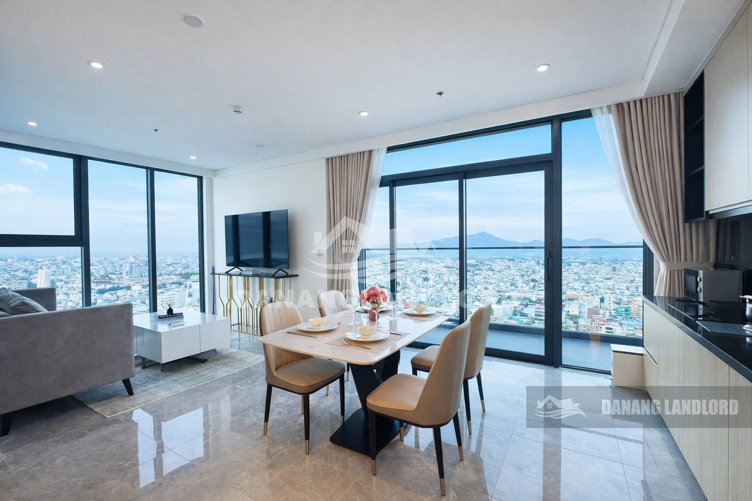 Filmore 2BR Luxury Apartment City Center Han River | F272