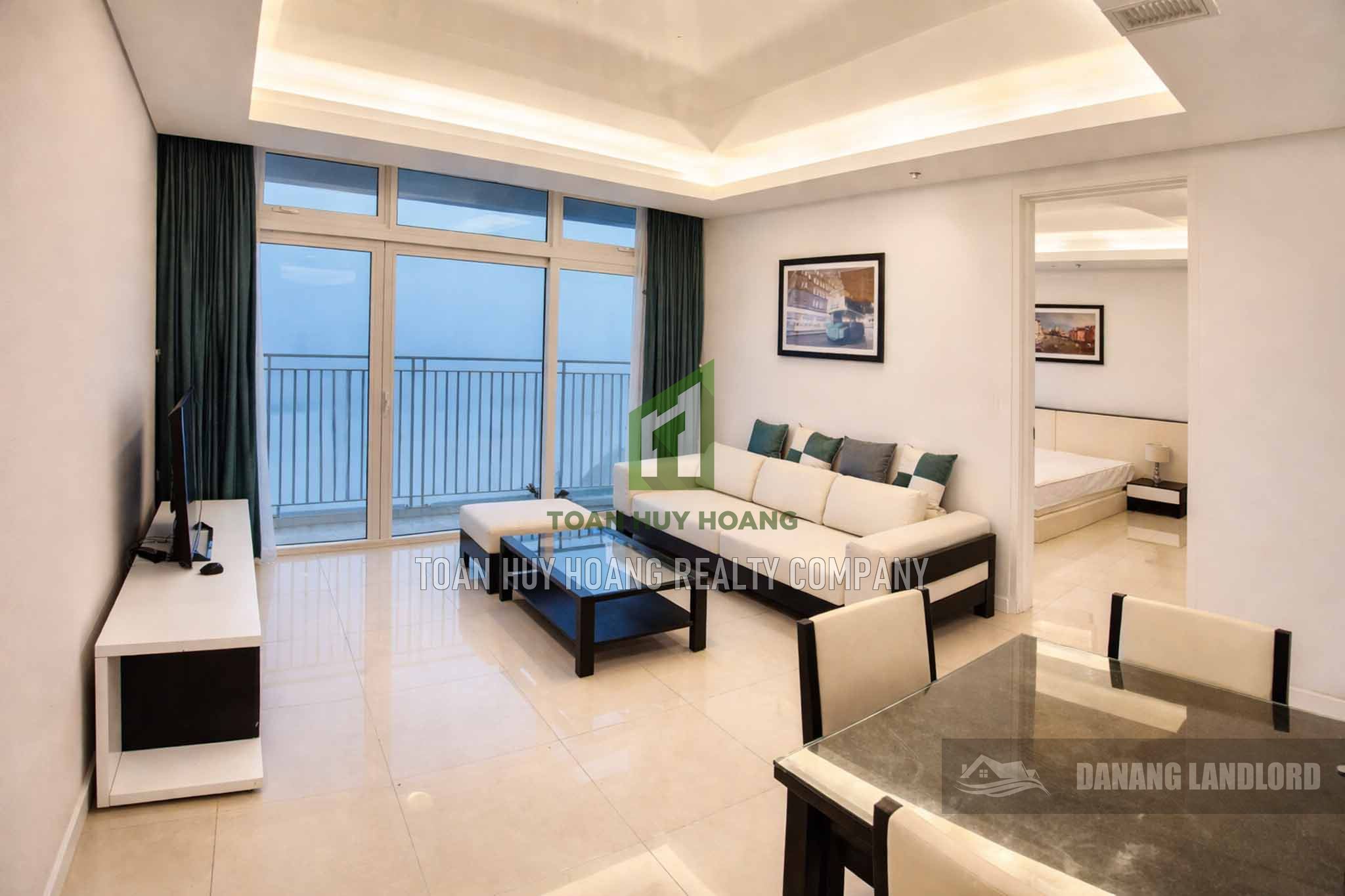 Azura 2 Bedroom Apartment with Direct Han River View