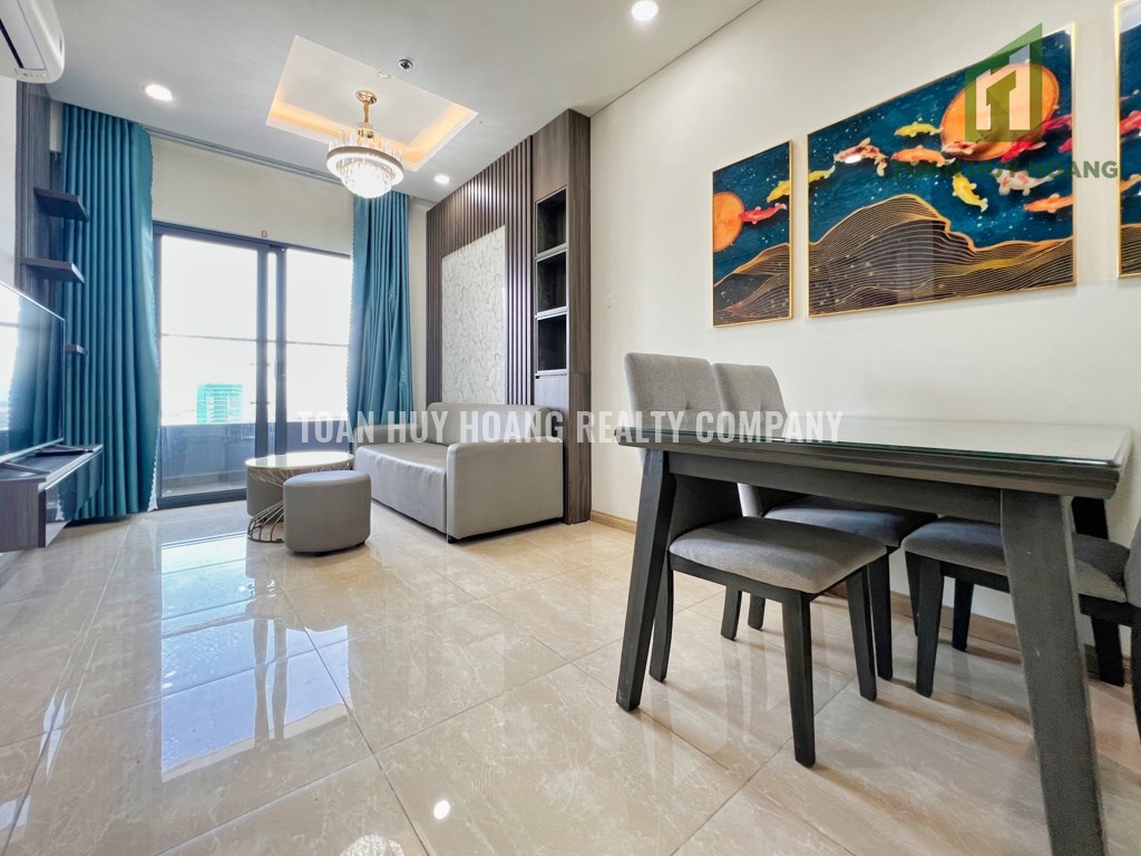 High floor two bedrooms apartment in Monarchy – A0628