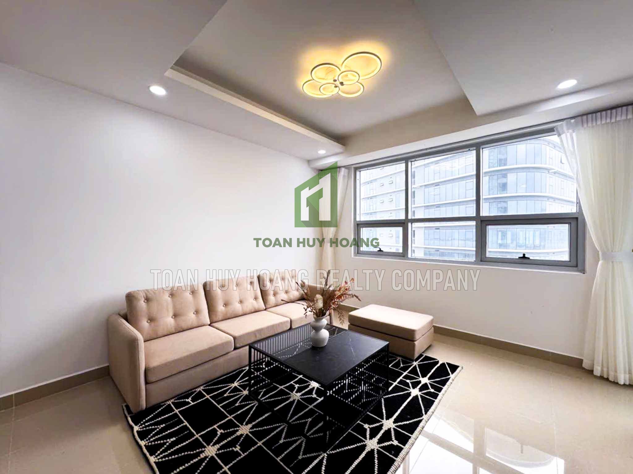 Modern 2 bedroom apartment in Blooming Tower Da Nang – C781