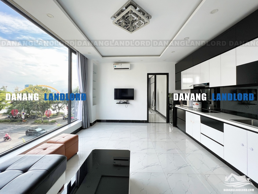 One bedroom apartment has balcony near Dragon Bridge – A260