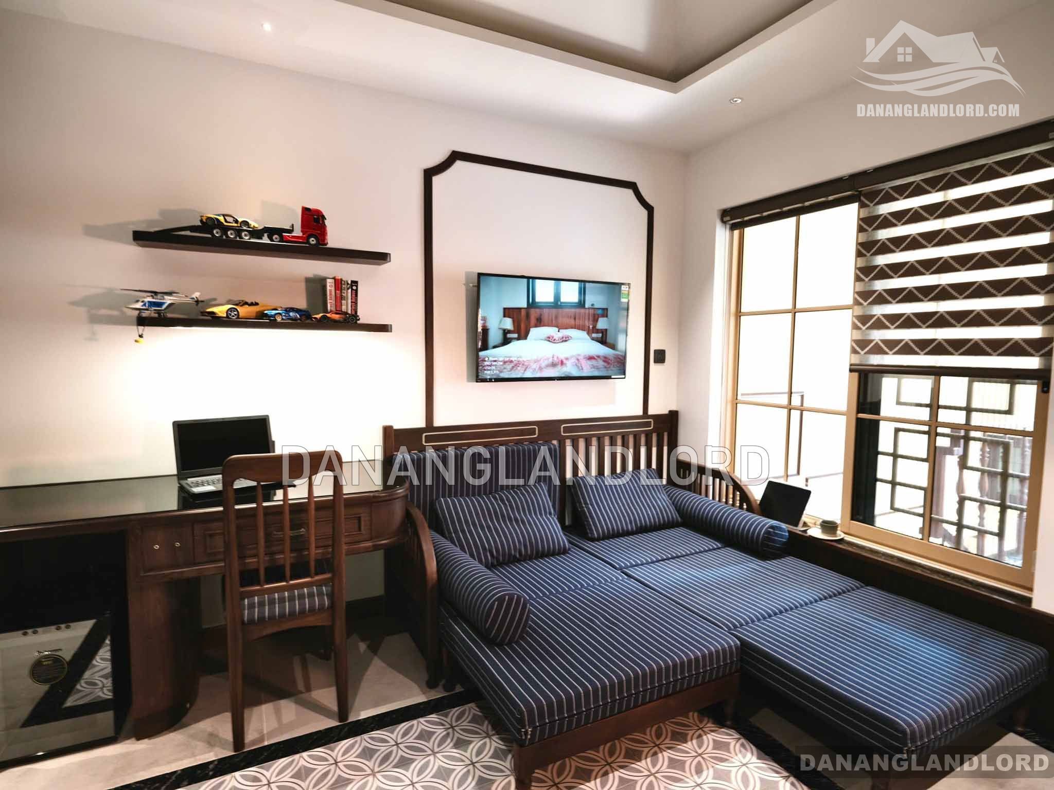 Luxurious 2-Bedroom Penthouse Apartment near Dragon Bridge – C346