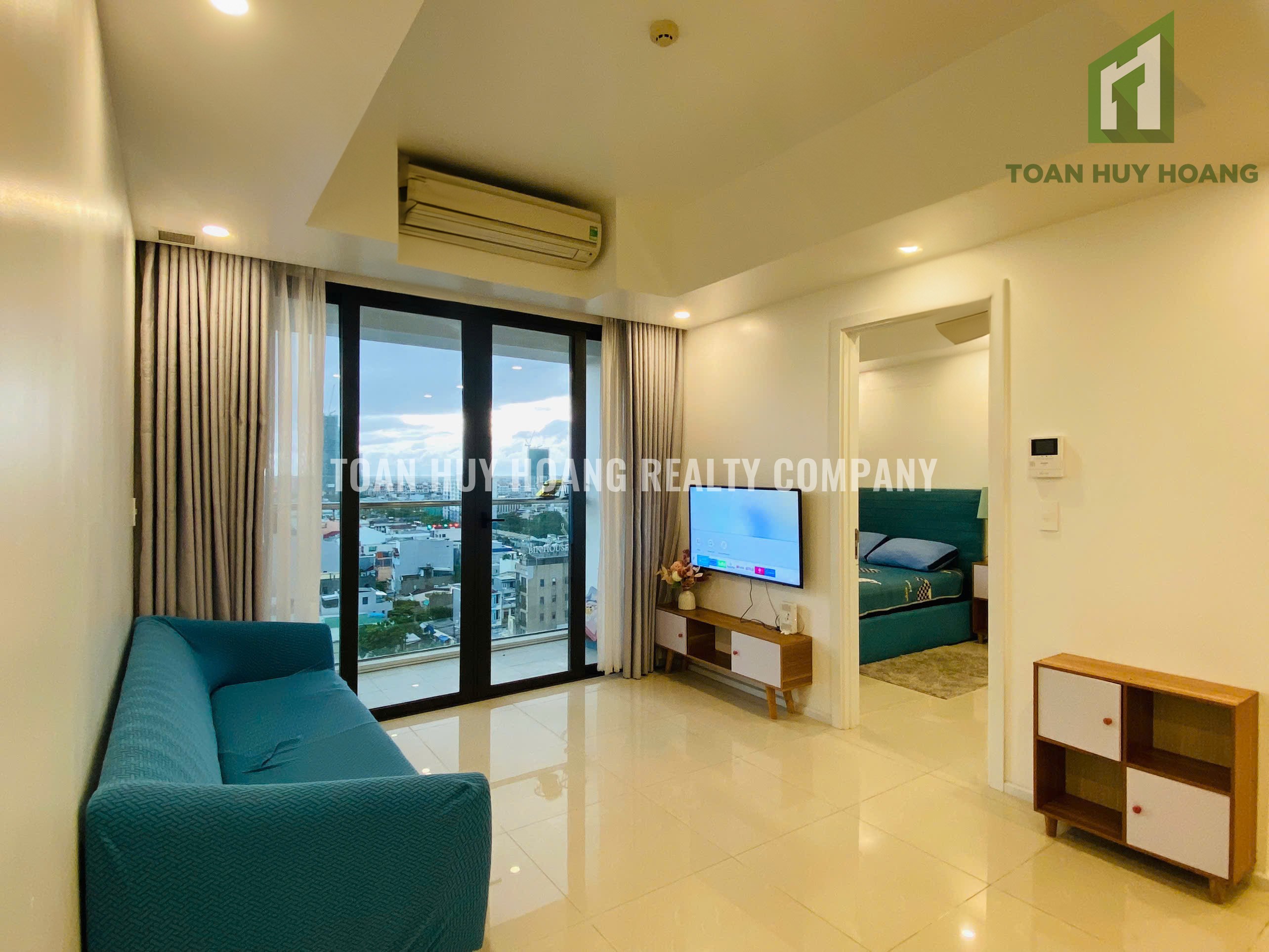 1 bedroom Penthouse near Dragon Bridge – C742