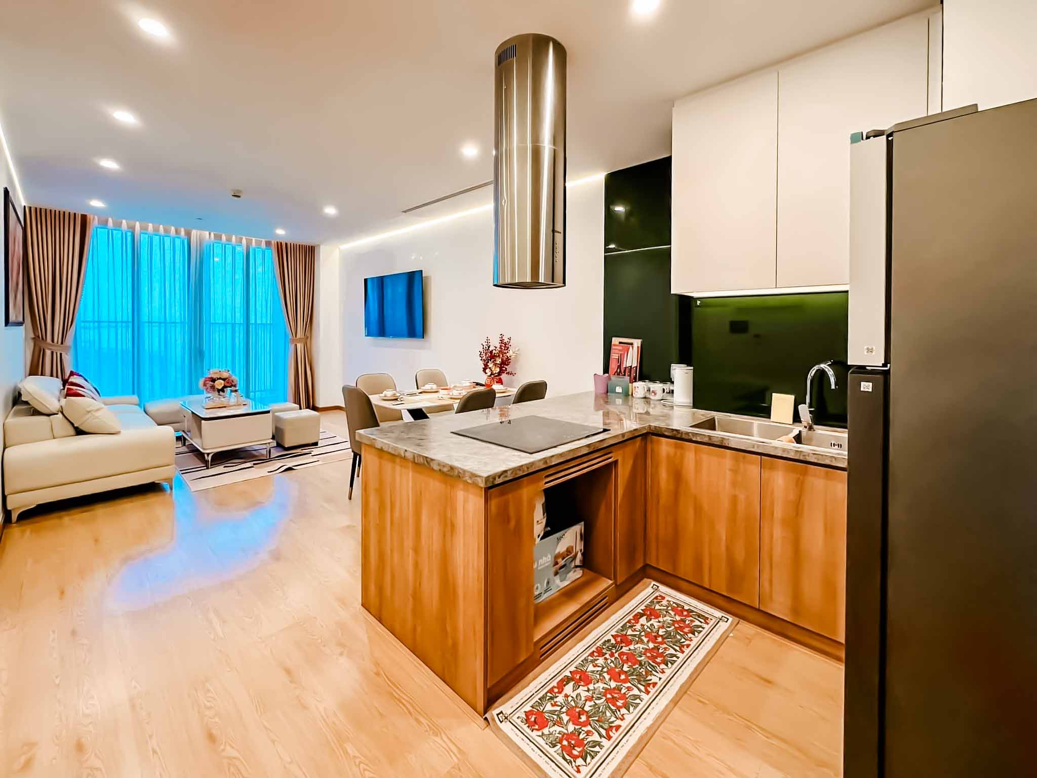 Modern 2 bedroom apartment for rent in SAM Tower – C676