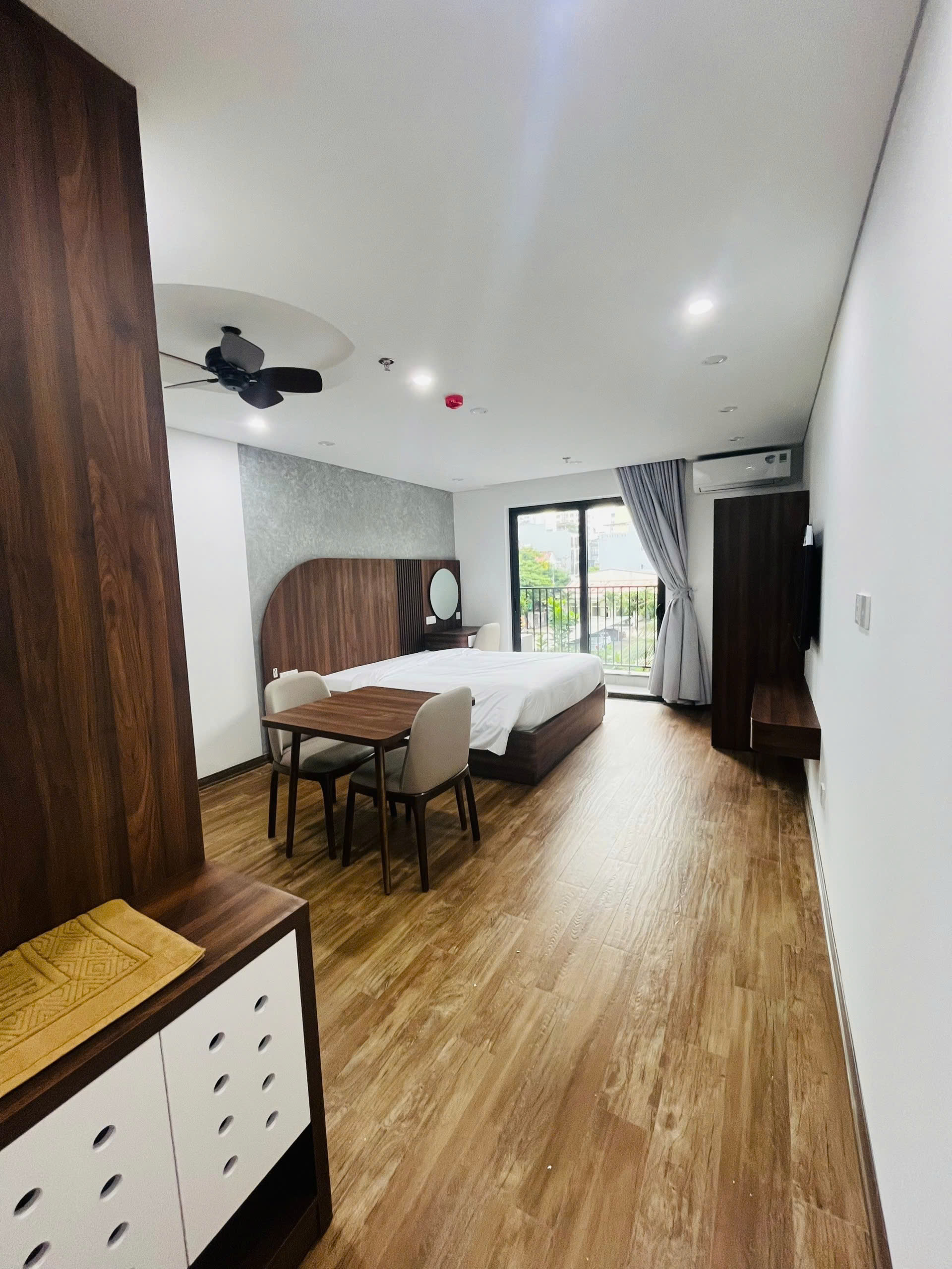 Studio apartment with swimming pool in An Thuong area – C674