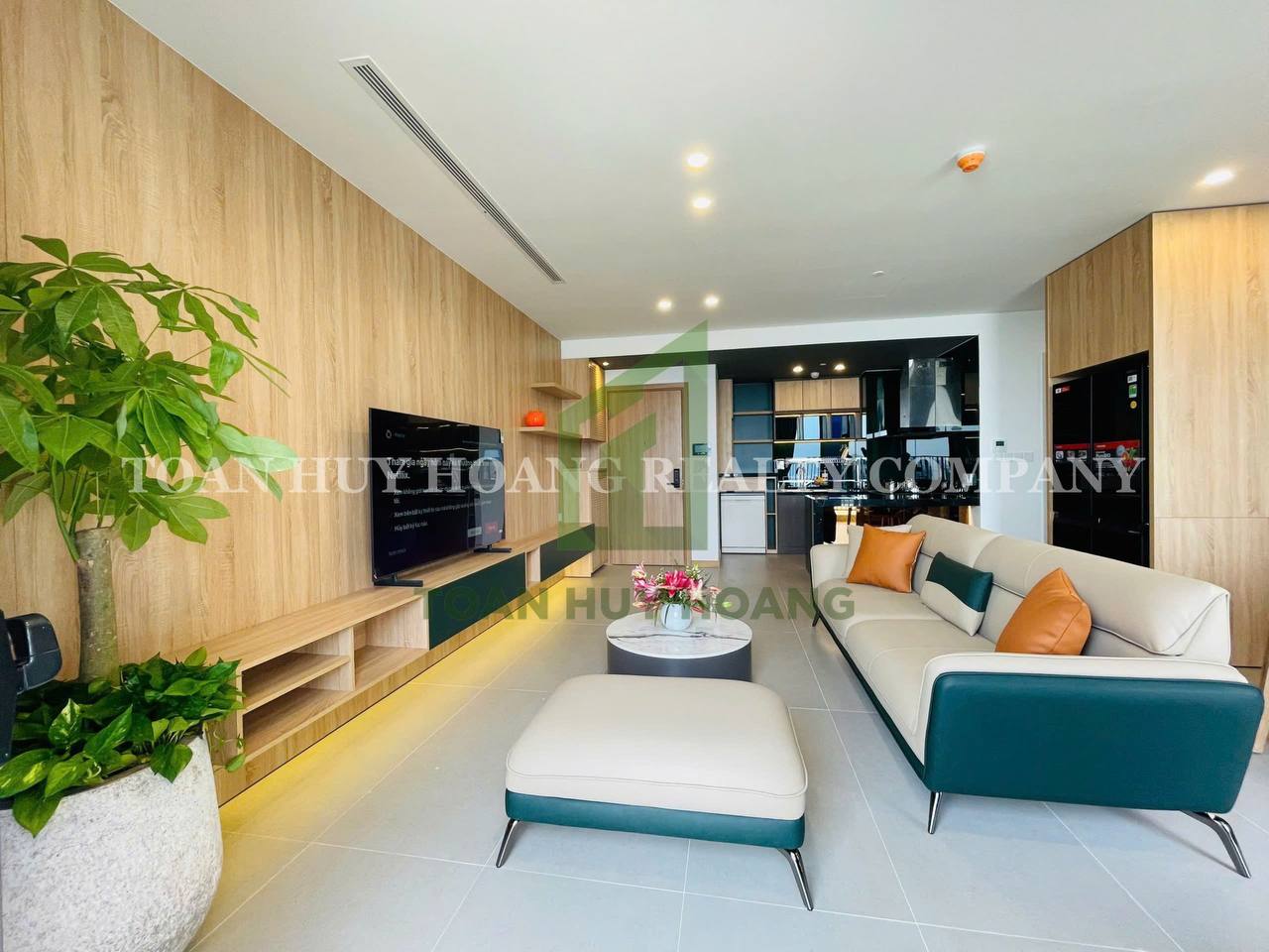 2-Bedroom Apartment with Han River View at SAM Tower