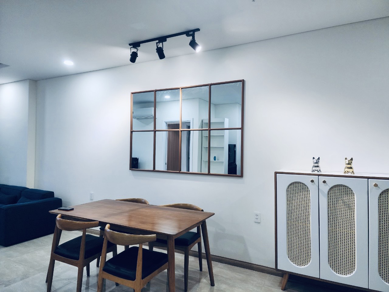 Luxury 2BR apartment, gym-swimming pool, An Thuong area – A746