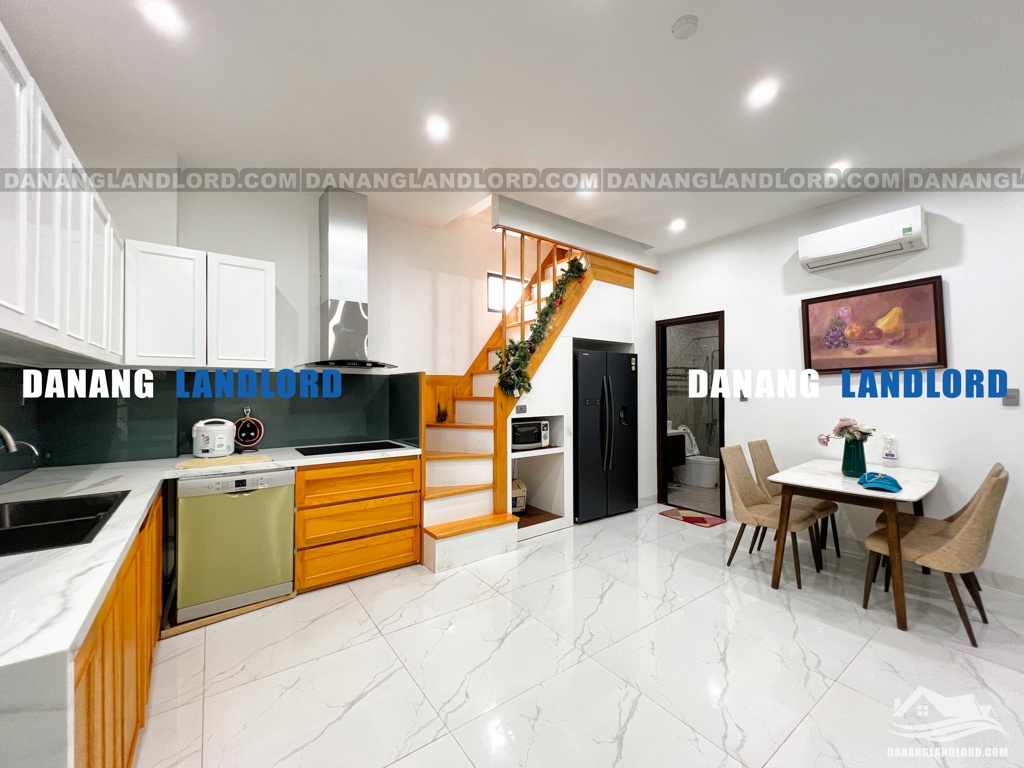 3 Bedroom Apartment for Rent at Che Lan Vien – C338