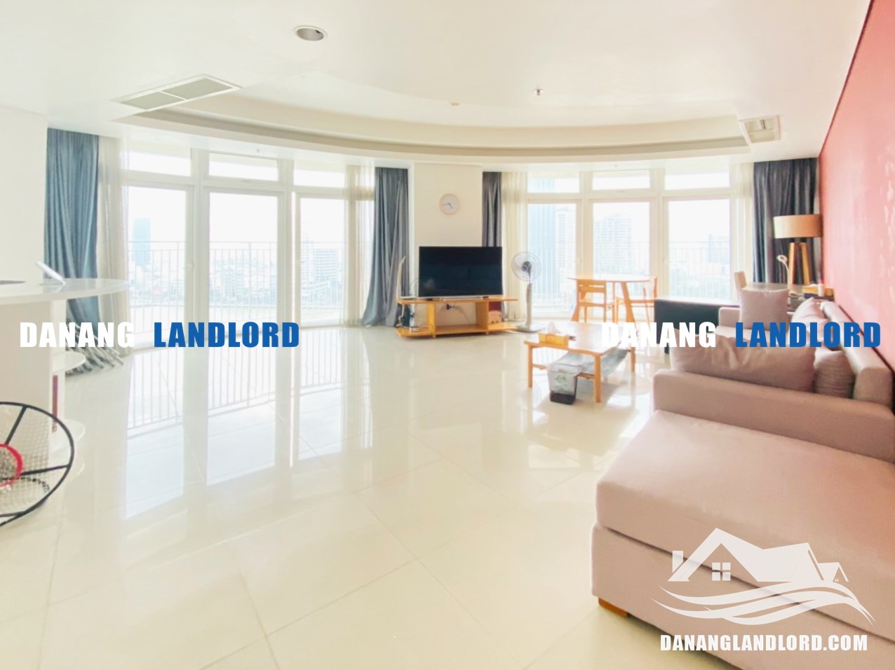Azura apartment 3 bedrooms high floor – C220