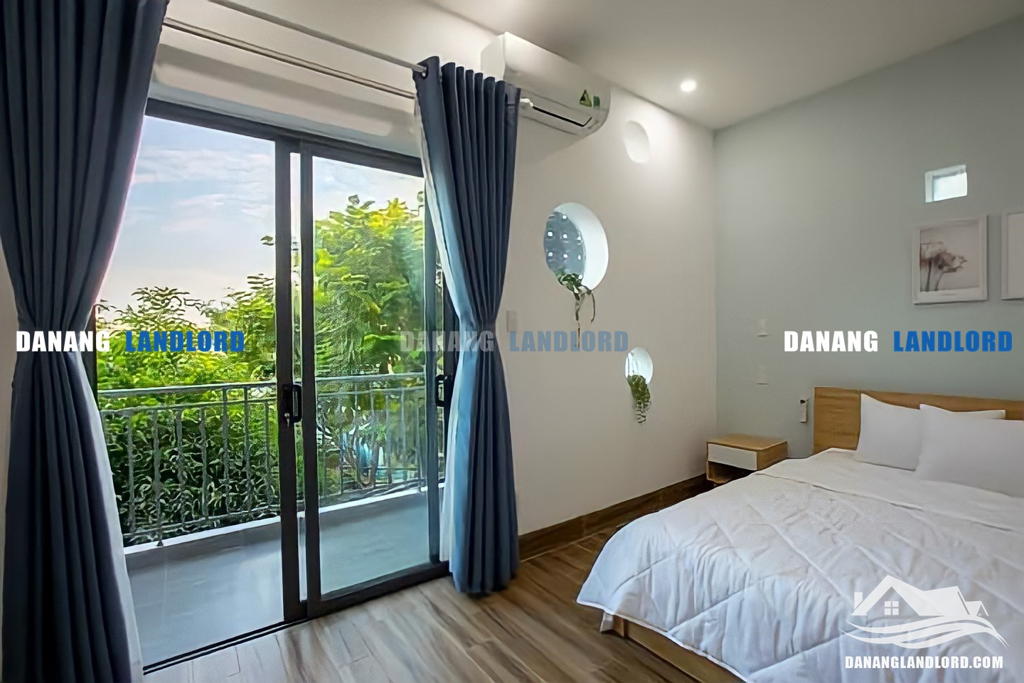 Cheap and beautiful Studio near Dragon Bridge – A549