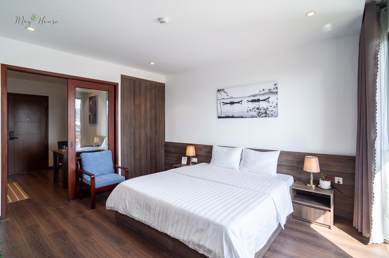 2BR apartment, swimming pool, central Danang – A367