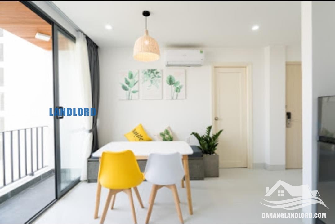 Beautiful 2BR apartment near My Khe beach – A884