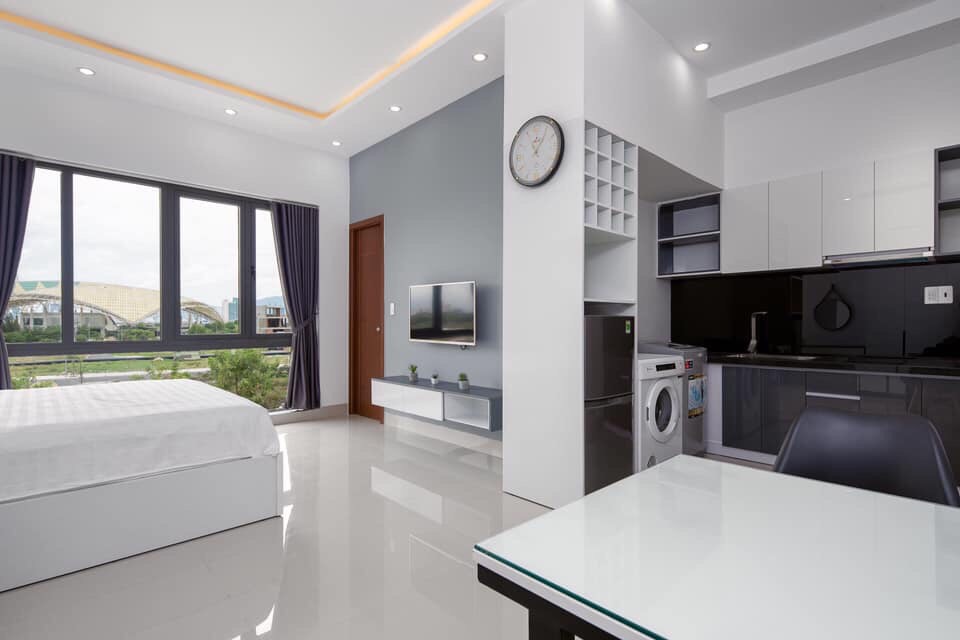 Bright Studio Apartment 42m2 near Lotte Mart – A377
