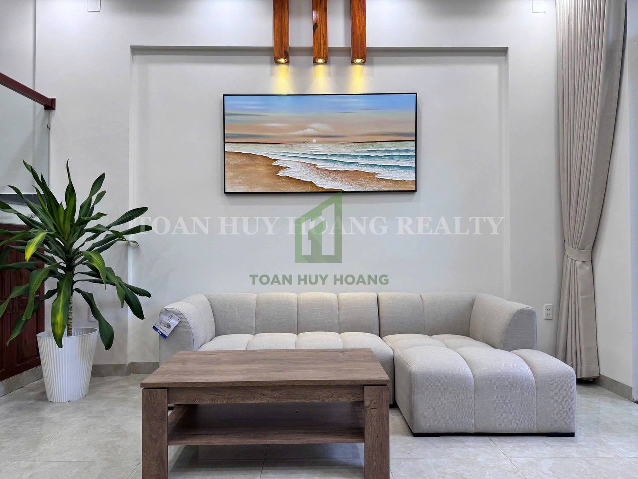 Modern 3BR House in Nam Viet A Da Nang | D644