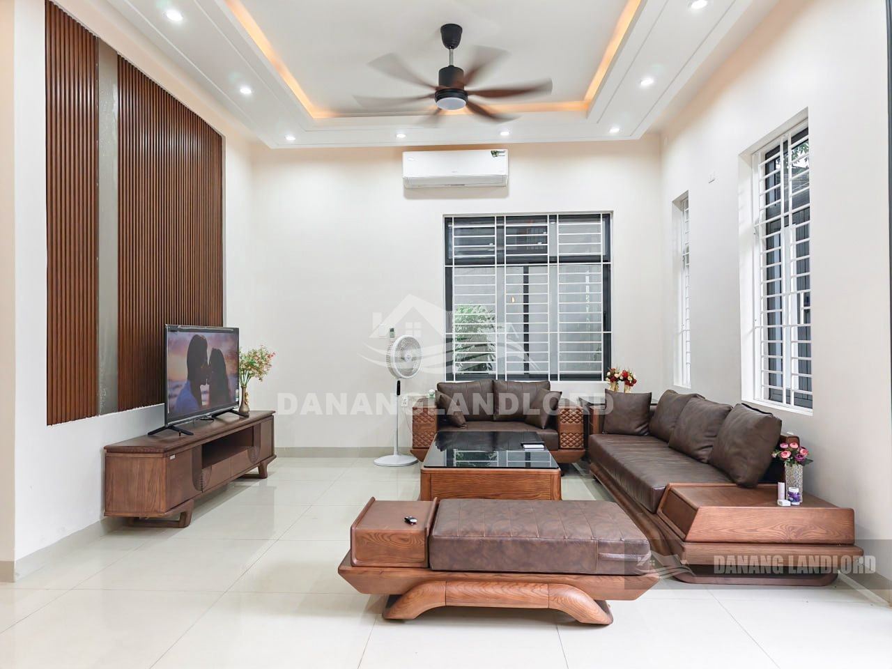 Luxury 5BR Villa with Garden in Hoa Xuan | D646