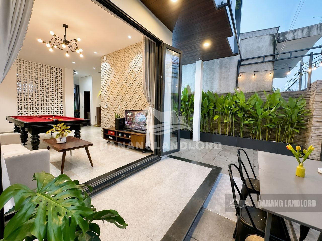 Luxury 3BR Villa Near Tan Tra Beach Da Nang | B100