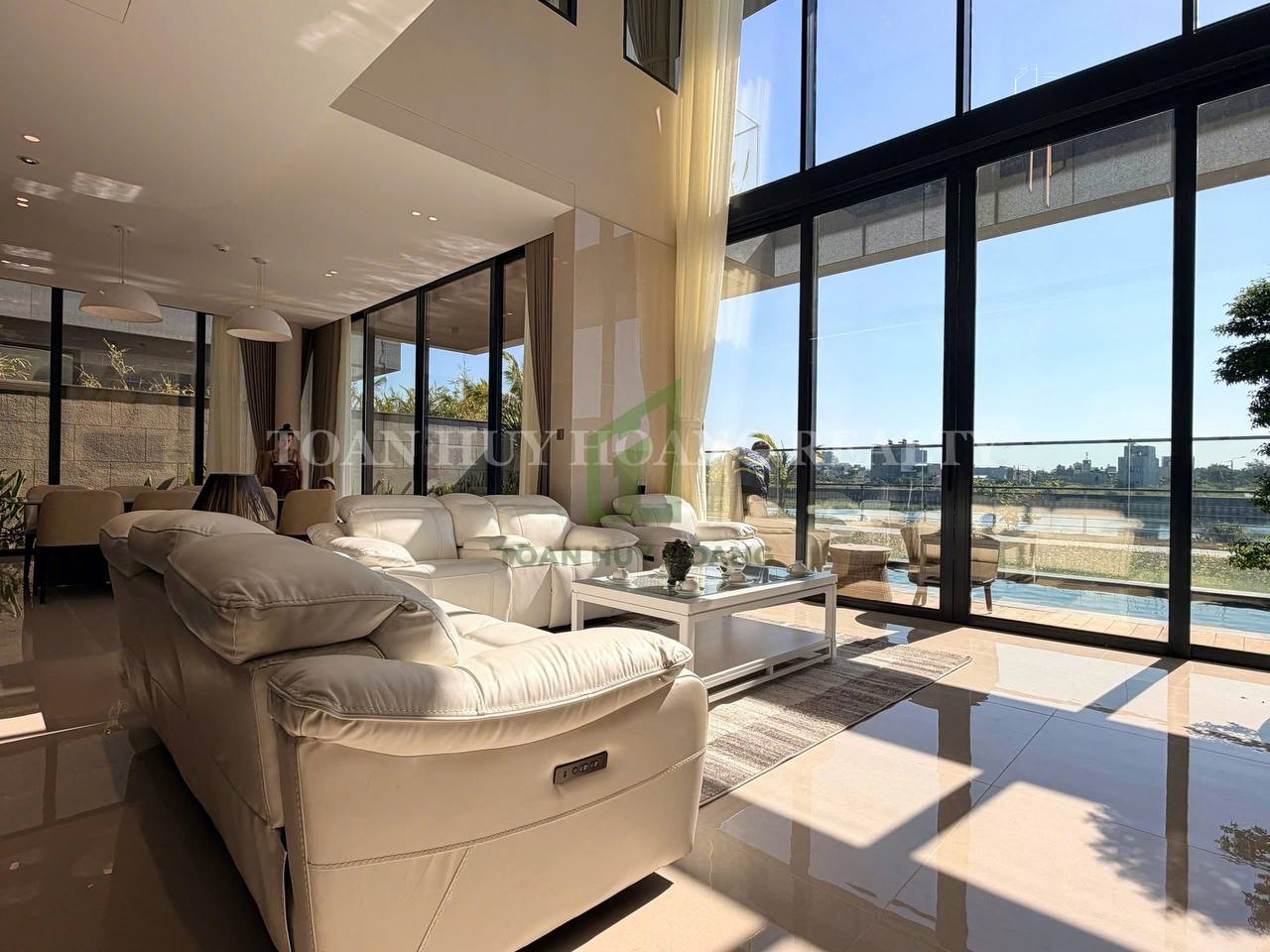 One River 5 Bedroom Pool Villa with Elevator | D502