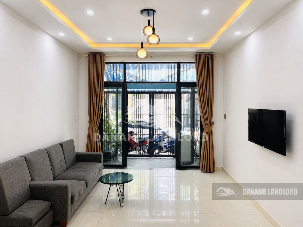 3BR House Near Tuyen Son Bridge | D612